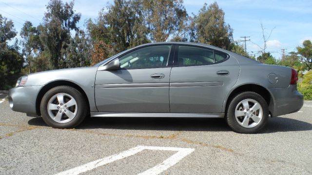 Pontiac Grand Prix 2008 photo 4