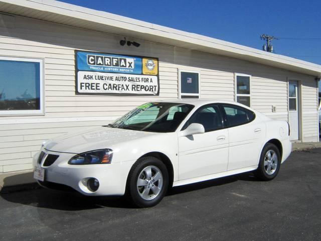 Pontiac Grand Prix 2008 photo 1