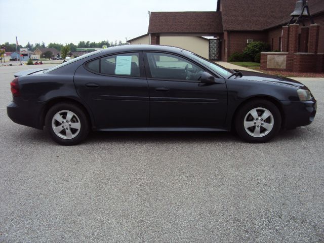 Pontiac Grand Prix 2008 photo 5