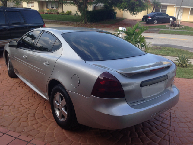 Pontiac Grand Prix 2008 photo 1