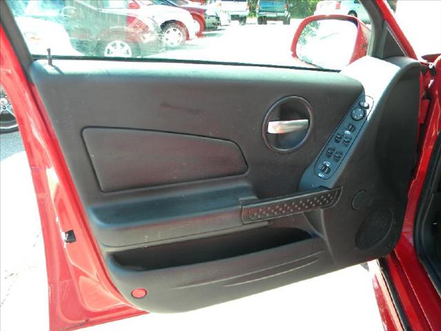 Pontiac Grand Prix 2008 photo 5