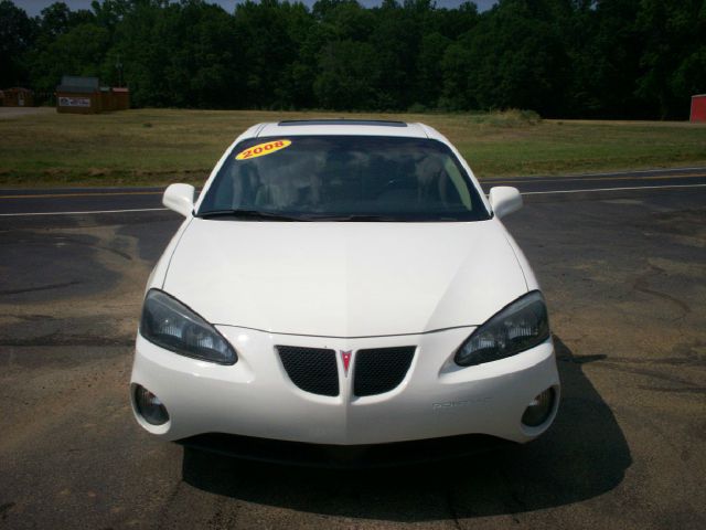 Pontiac Grand Prix 2008 photo 2