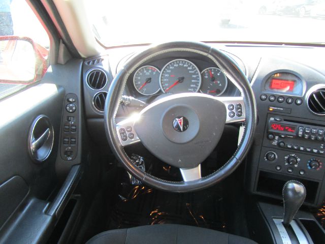 Pontiac Grand Prix 2008 photo 24