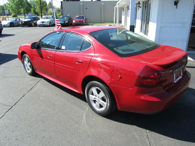 Pontiac Grand Prix 2008 photo 25