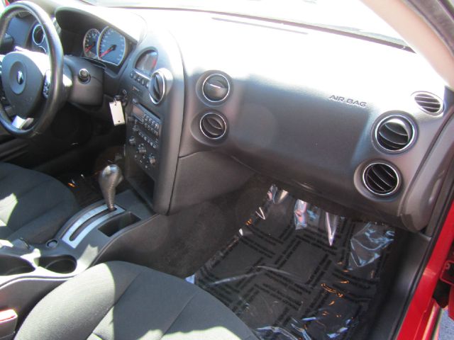 Pontiac Grand Prix 2008 photo 28