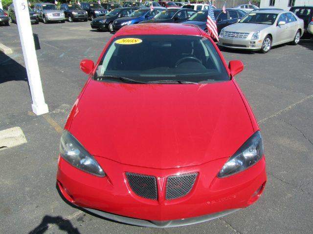 Pontiac Grand Prix 2008 photo 9