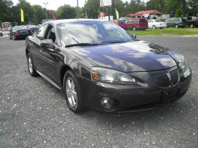 Pontiac Grand Prix 2008 photo 1