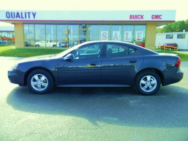 Pontiac Grand Prix 2008 photo 1