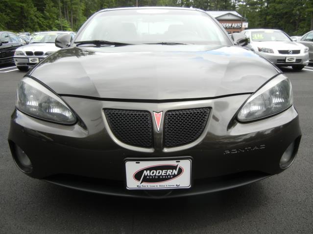 Pontiac Grand Prix 2008 photo 4