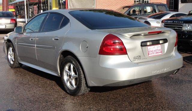 Pontiac Grand Prix 2008 photo 1