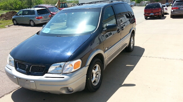 Pontiac Montana 2000 photo 4