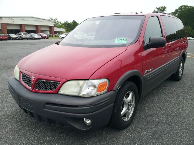 Pontiac Montana 2001 photo 1