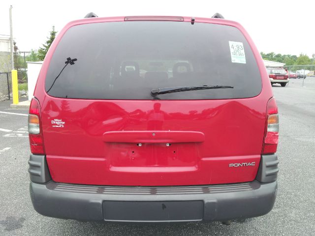 Pontiac Montana 2001 photo 3