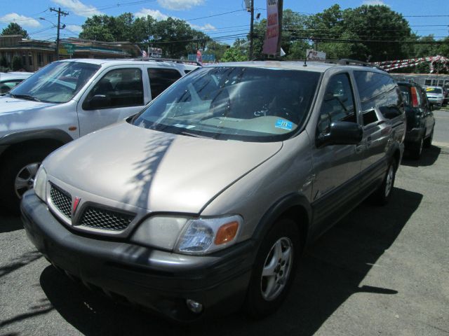 Pontiac Montana 2001 photo 1