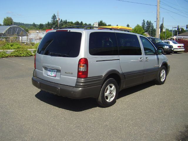 Pontiac Montana 2001 photo 3