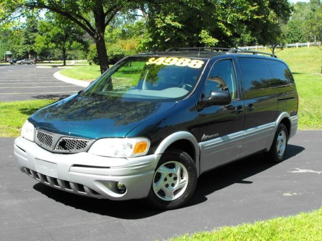 Pontiac Montana XLT Sport 4.6L 2WD MiniVan