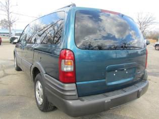 Pontiac Montana 2002 photo 2