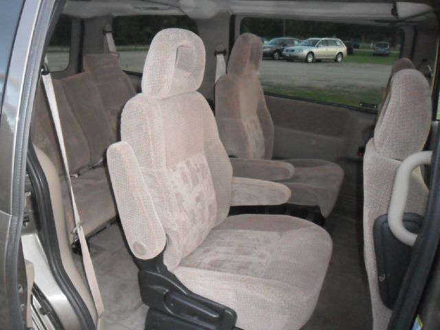 Pontiac Montana Crew Cab 167 WB 4WD MiniVan