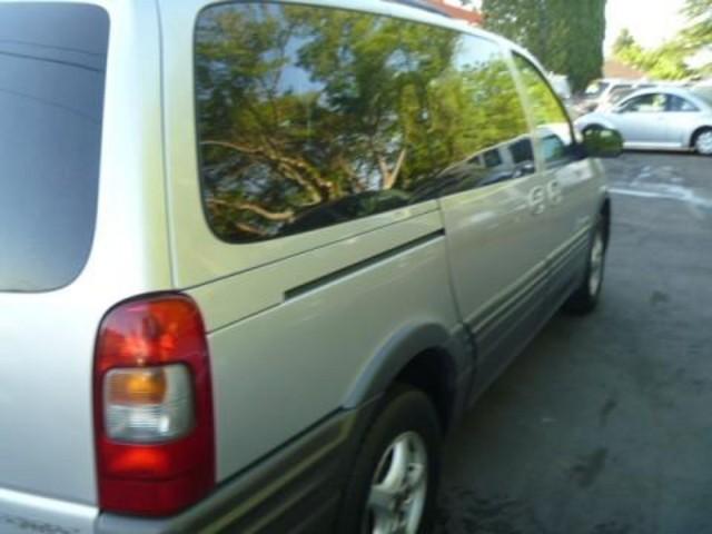 Pontiac Montana 2002 photo 5