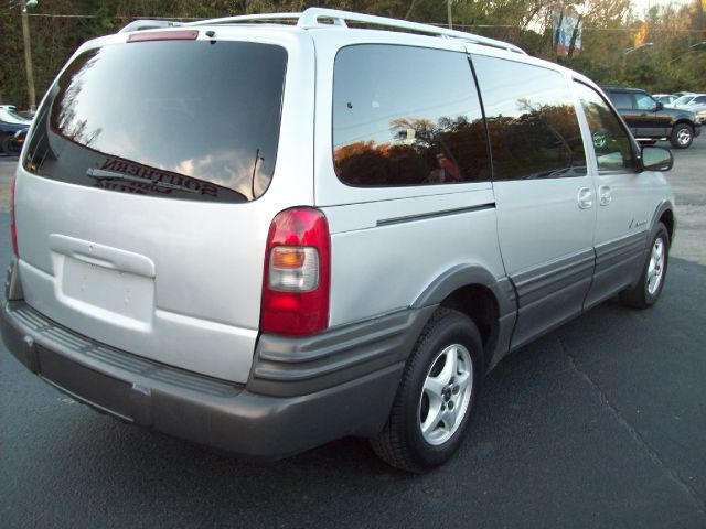 Pontiac Montana UP 4WD MiniVan