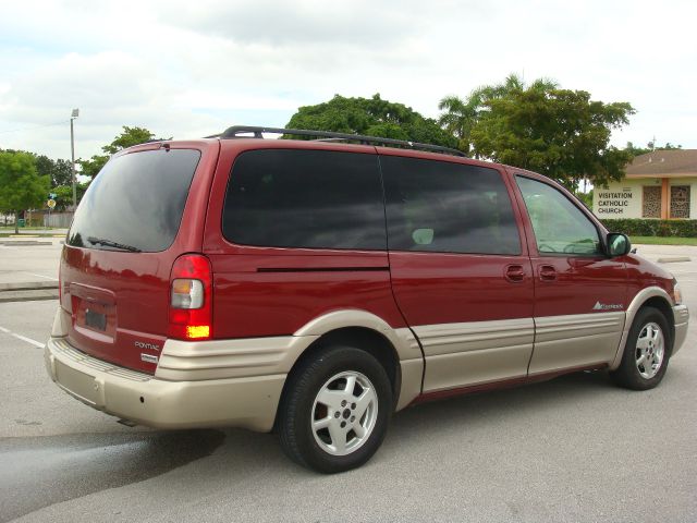 Pontiac Montana 2002 photo 14