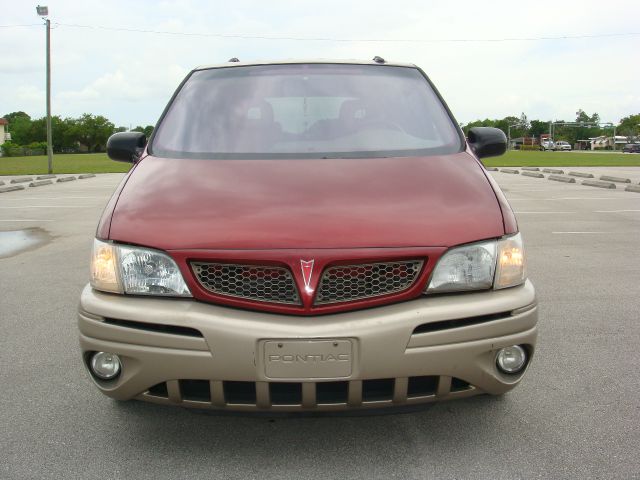 Pontiac Montana 2002 photo 3