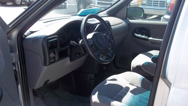 Pontiac Montana Crew Cab 167 WB 4WD MiniVan