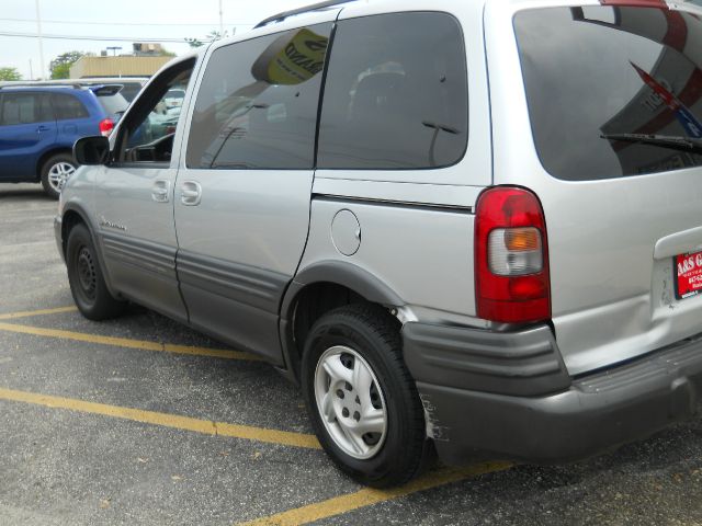 Pontiac Montana 2002 photo 13