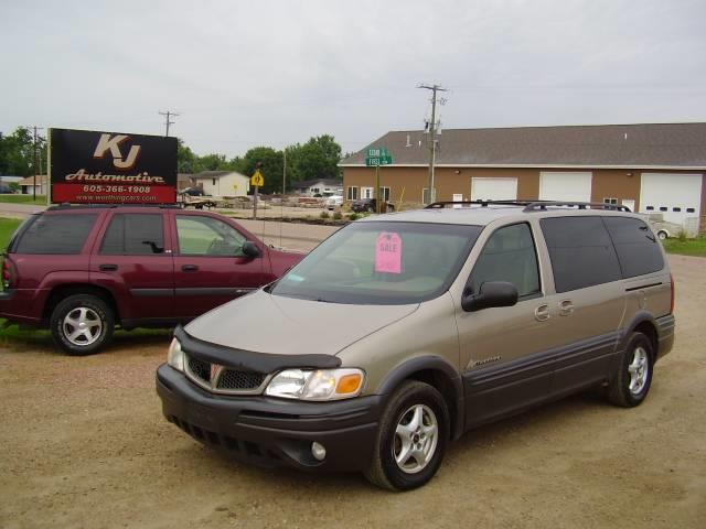 Pontiac Montana 2002 photo 3