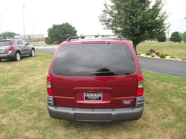 Pontiac Montana 2003 photo 2