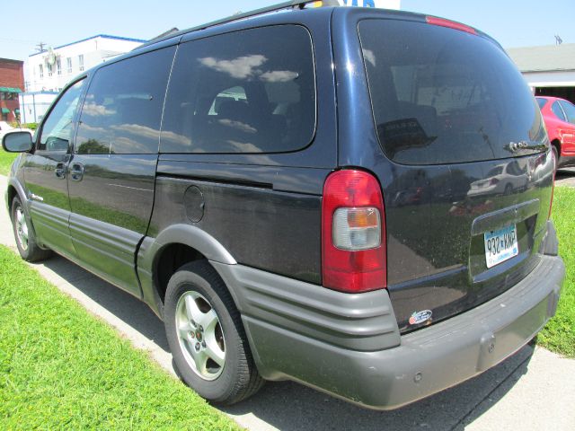 Pontiac Montana 2003 photo 1