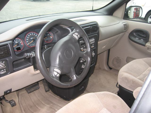 Pontiac Montana 2003 photo 1