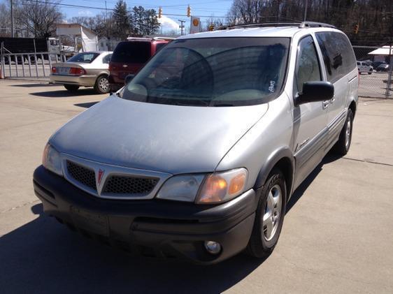 Pontiac Montana 2003 photo 2