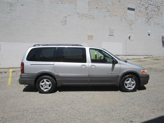 Pontiac Montana 2003 photo 12