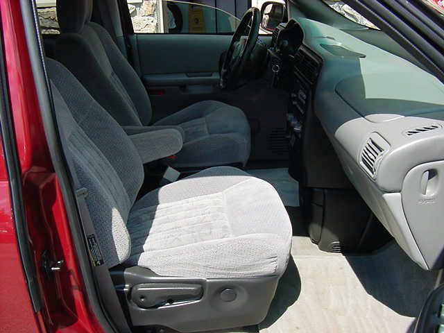 Pontiac Montana 2004 photo 6