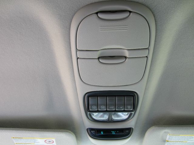 Pontiac Montana 2004 photo 19