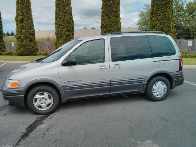 Pontiac Montana 2004 photo 3