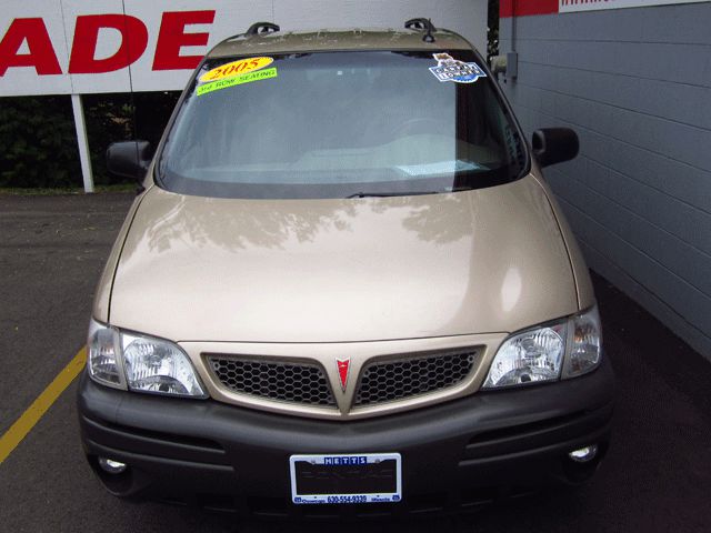 Pontiac Montana 2005 photo 1