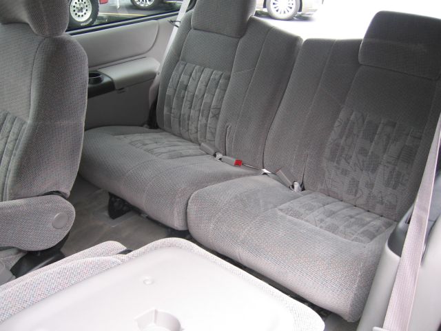 Pontiac Montana 2005 photo 6