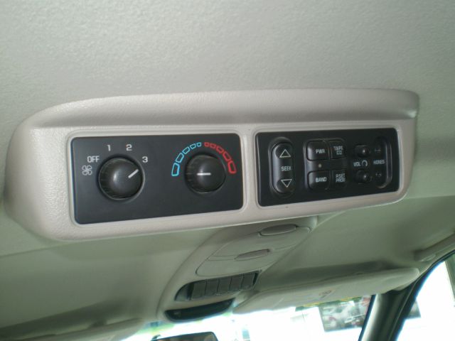 Pontiac Montana 2005 photo 11