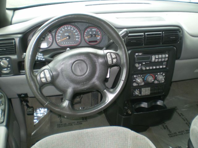 Pontiac Montana 2005 photo 4