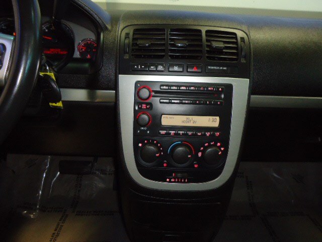 Pontiac Montana SV6 2006 photo 3