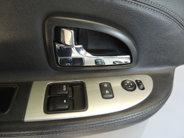 Pontiac Montana SV6 2006 photo 24