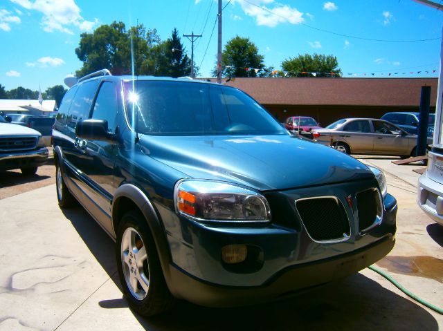 Pontiac Montana SV6 2006 photo 3