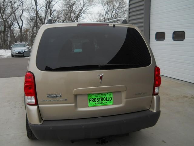 Pontiac Montana SV6 2006 photo 4