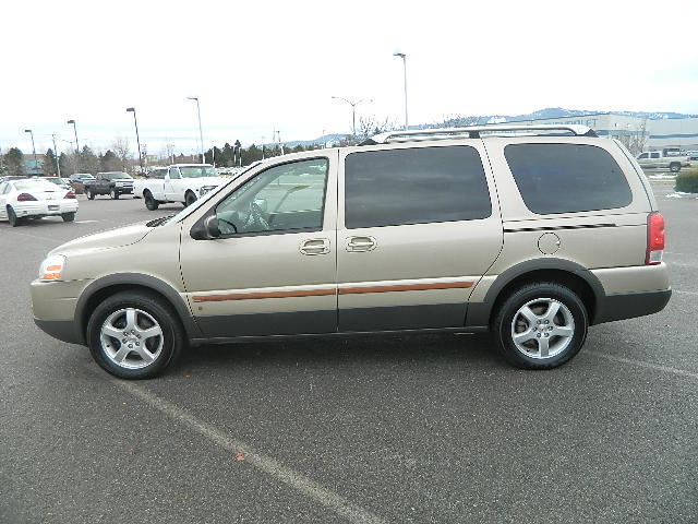 Pontiac Montana SV6 2006 photo 1