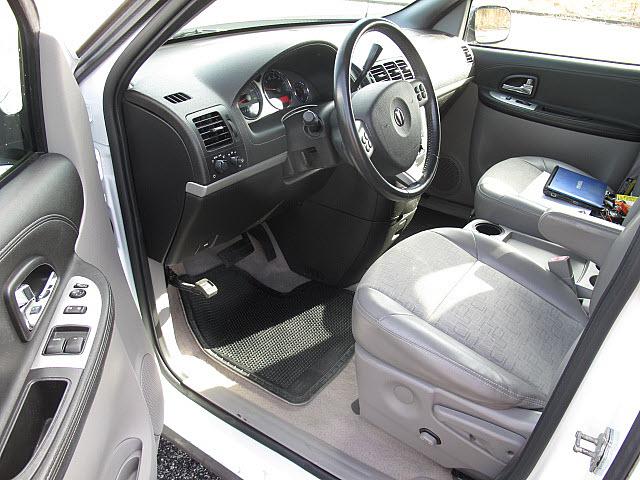 Pontiac Montana SV6 2006 photo 1