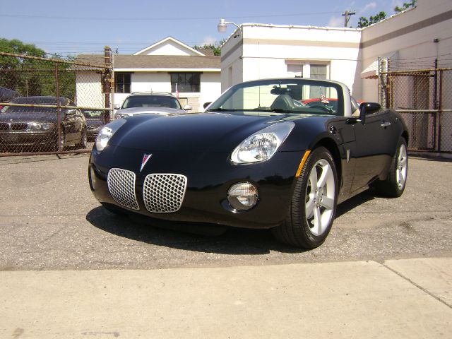 Pontiac Solstice 2006 photo 2