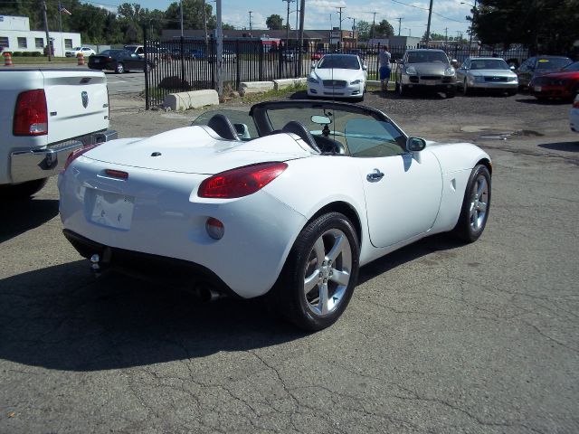 Pontiac Solstice 2006 photo 0