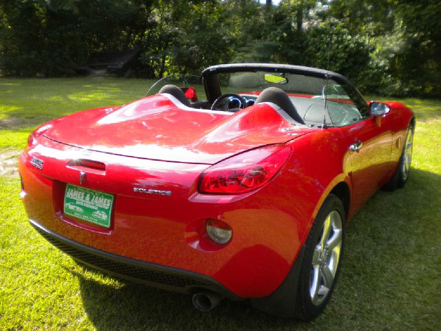 Pontiac Solstice 2006 photo 2